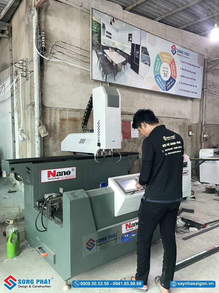 Đội ngũ nhân viên được đào tạo chuyên nghiệp