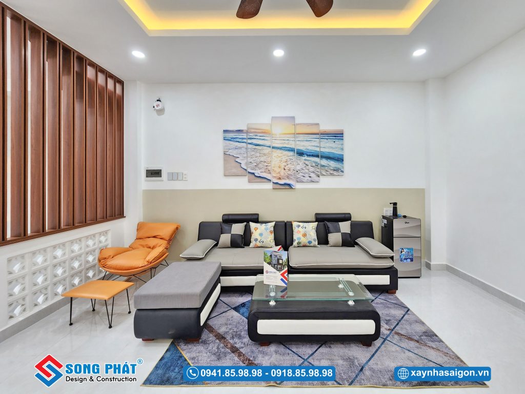 Phòng khách tại tầng 1