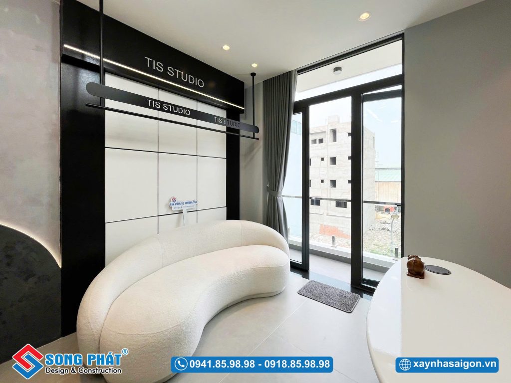 Ánh sáng được tính toán phù hợp cho việc chụp ảnh và livestream.