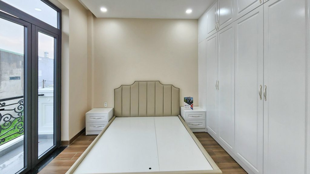 Thiết kế phòng ngủ theo phong cách tân cổ điển đẹp, nhẹ nhàng