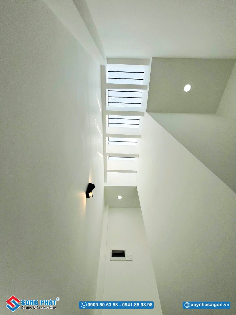 Ô kính lấy sáng tiện nghi cho không gian nhà ở