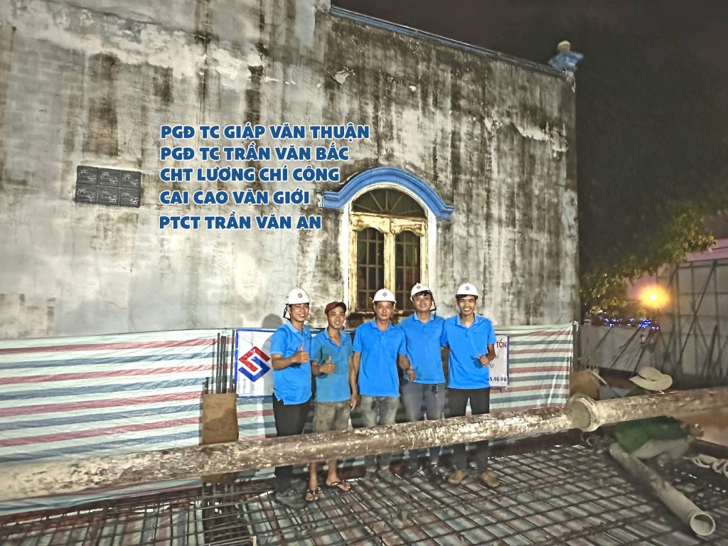 PGĐ TC Giáp văn Thuận, PGĐ TC Trần Văn Bắc, CHT Lương Chí Công, Cai Cao Văn Giới, PTCT Trần Văn An có mặt kiểm tra và giám sát quá trình thi công