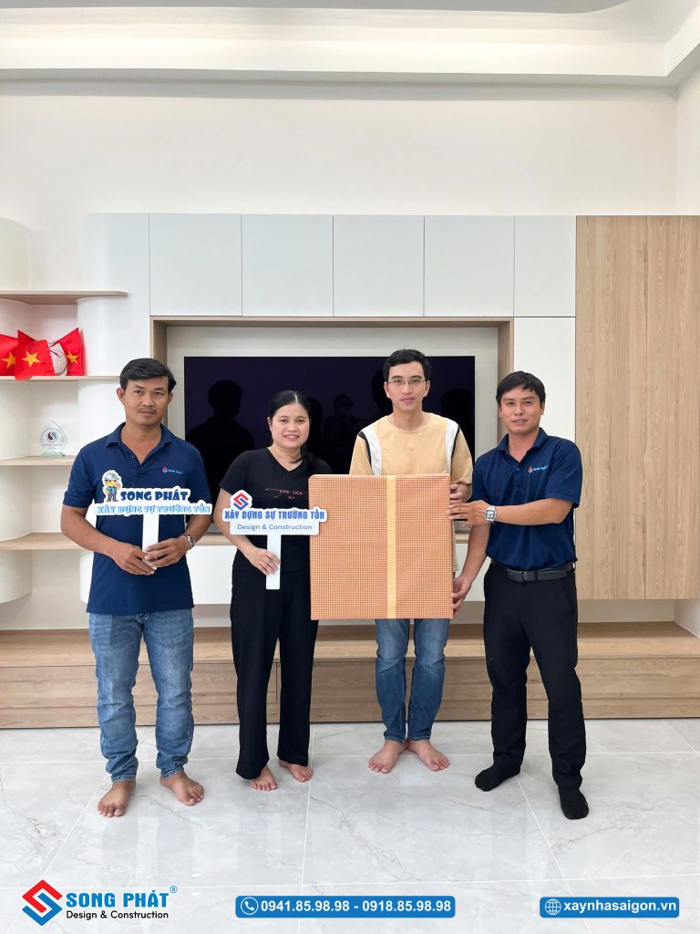 Bàn giao nhà anh Khoa - Bình Chánh