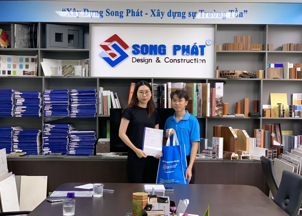 Chị Ân đã ký hợp đồng với kiến trúc sư Trình Hưng Thọ