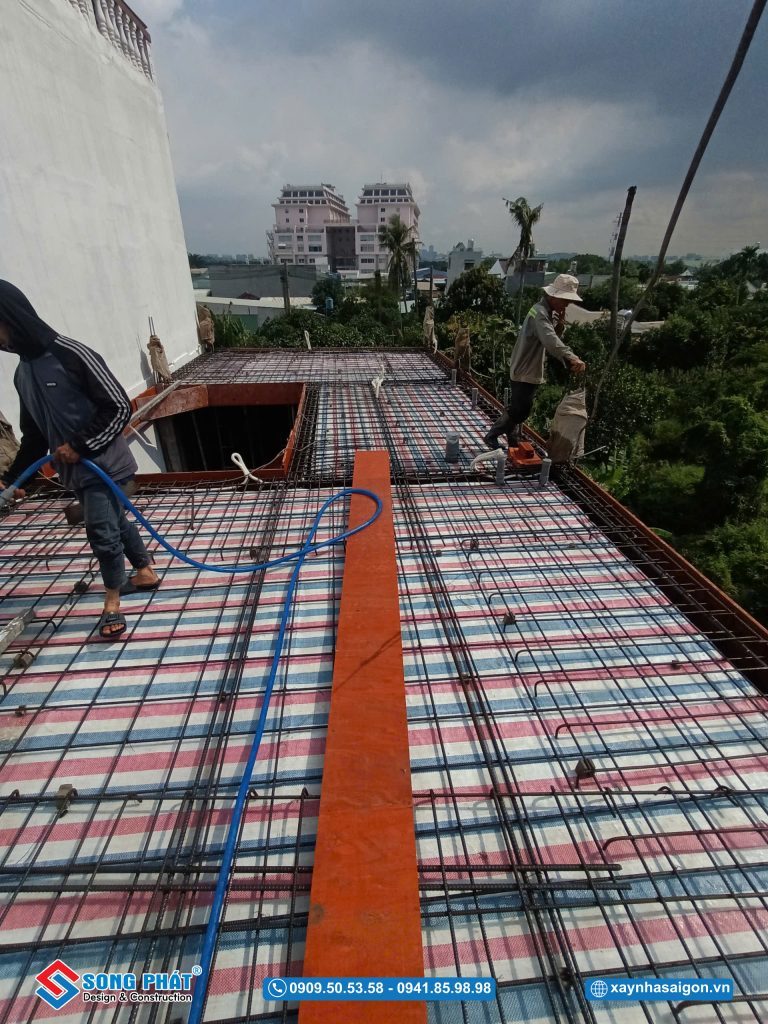 10/10 Hoàn thiện đi thép sàn lầu 2