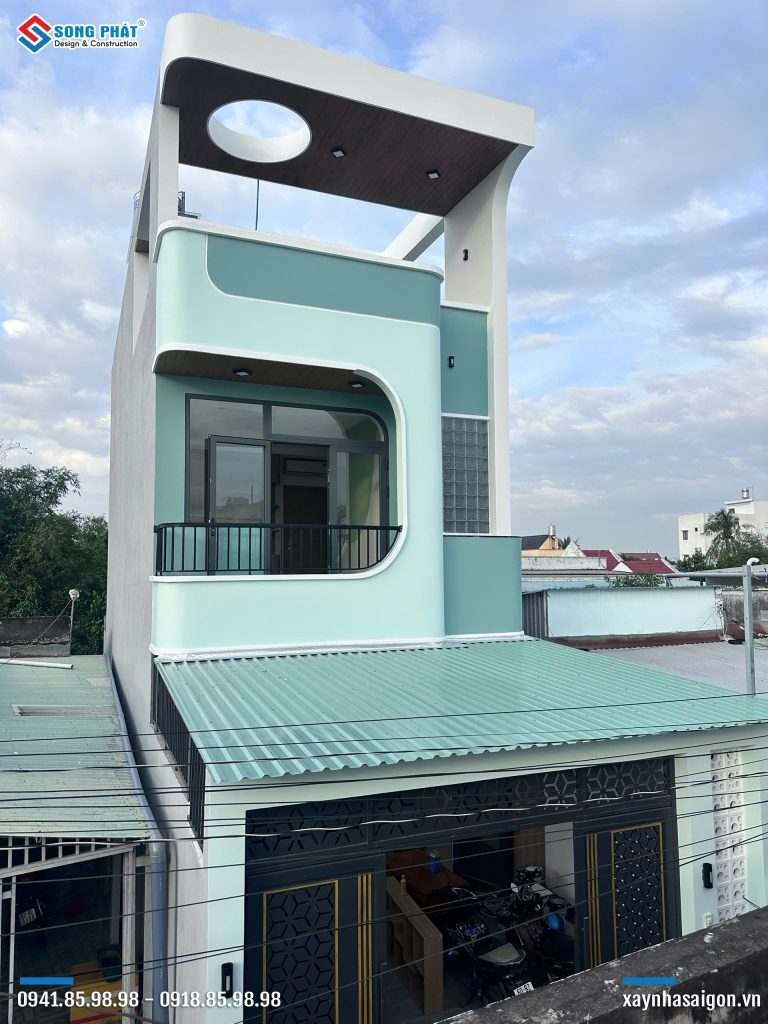 15/11 Mặt tiền nhà hoàn thiện, chờ ngày bàn giao