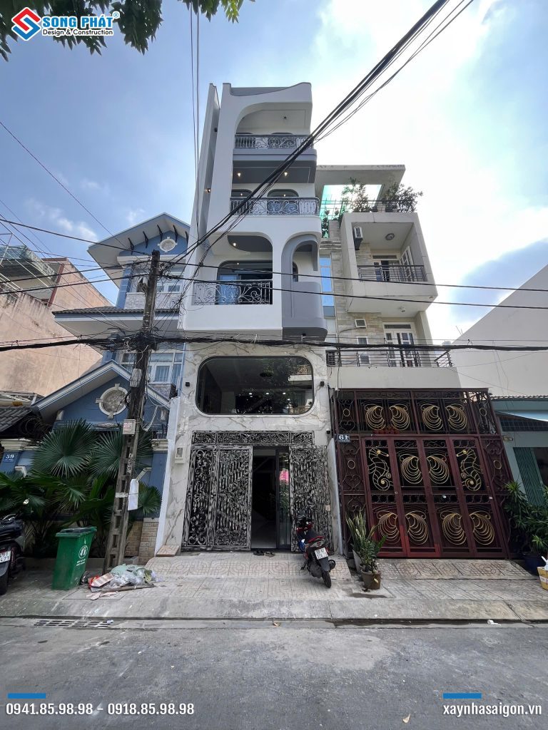 15/11 Mặt tiền nhà hoàn thiện, chờ ngày bàn giao