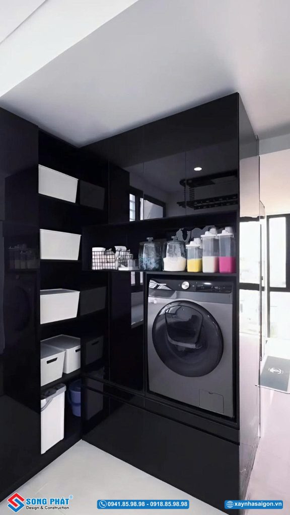 Không gian phơi đồ gọn gàng, thoáng sáng và tối ưu công năng sử dụng.