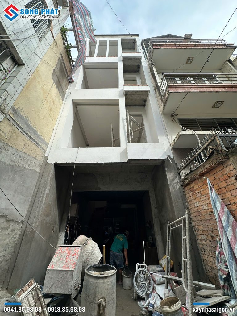 22/09 Thi công bả xả bột