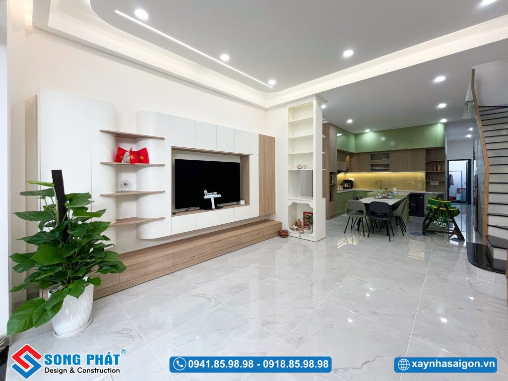 Không gian tầng trệt bố trí gọn gàng, ưu tiên sự thông thoáng.