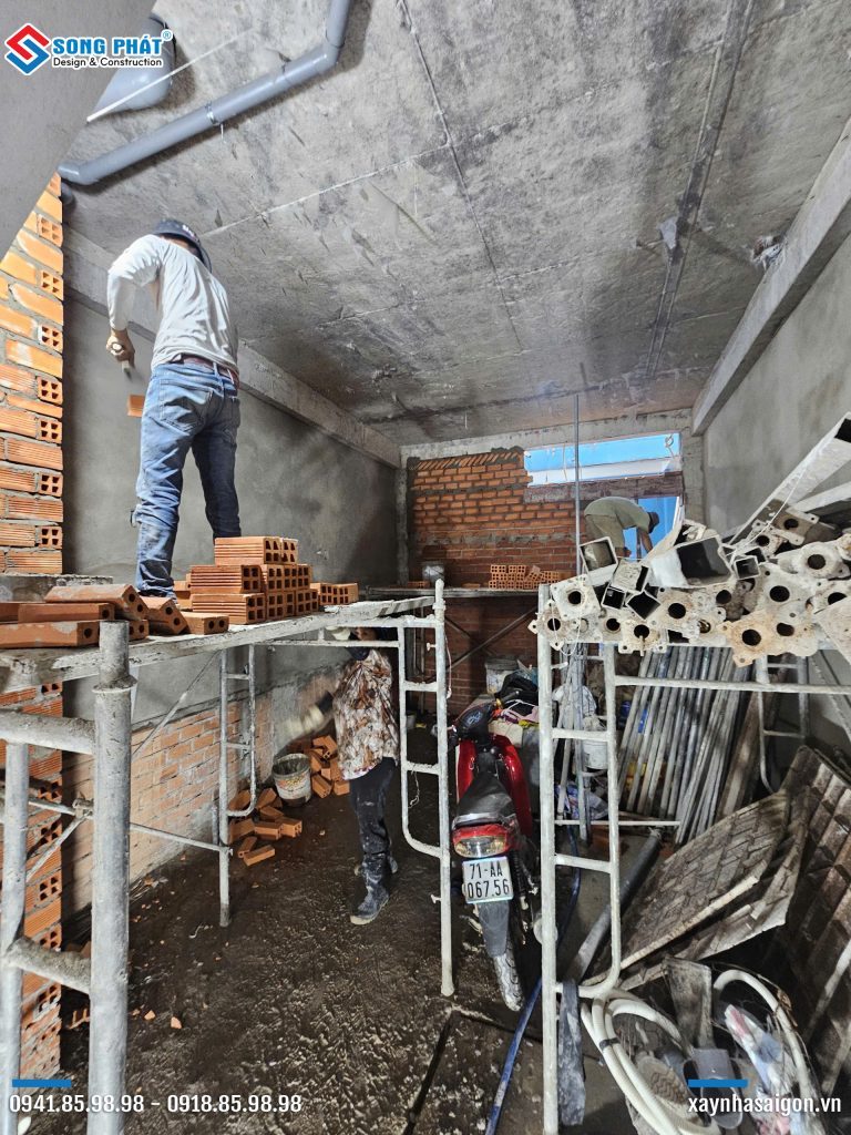 28/12 Xây tô tầng trệt