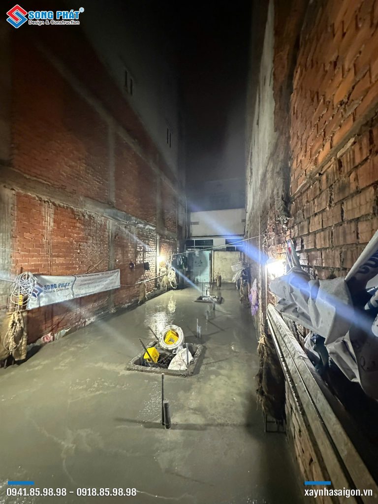 28/10 Hoàn thành công tác đổ bê tông móng – sàn trệt