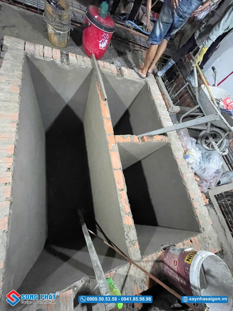 10/06 Xây tô hầm tự hoại 