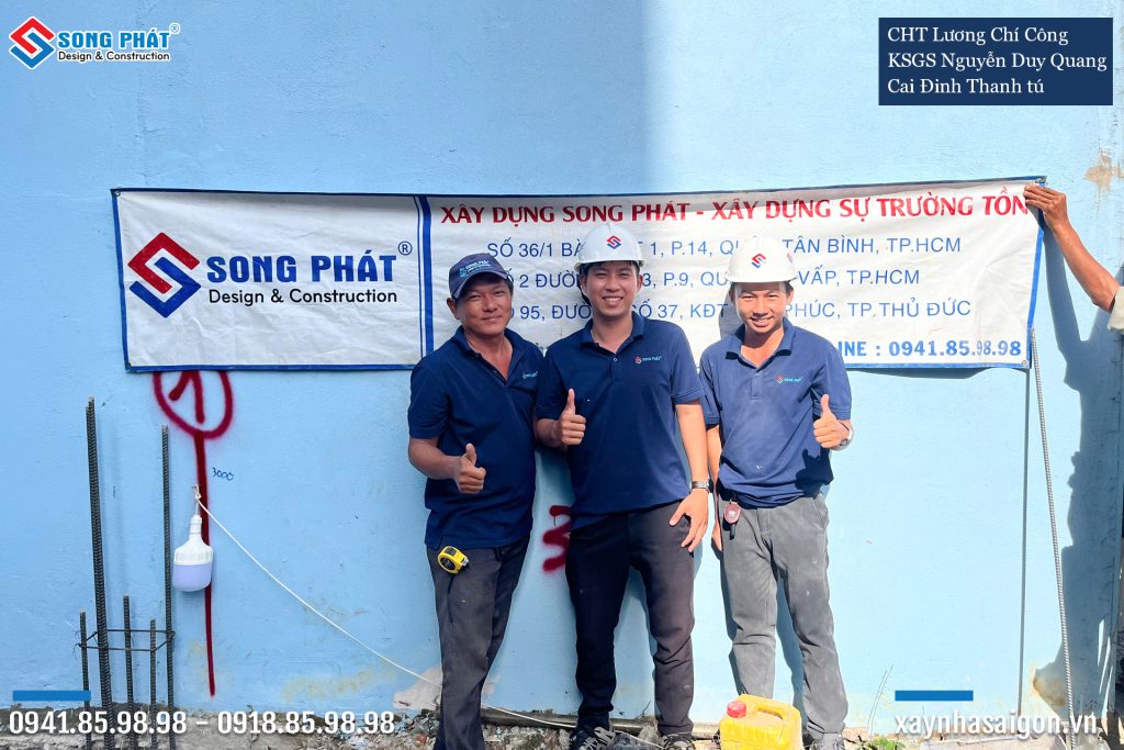 Đội ngũ Song Phát nghiệm thu thép 