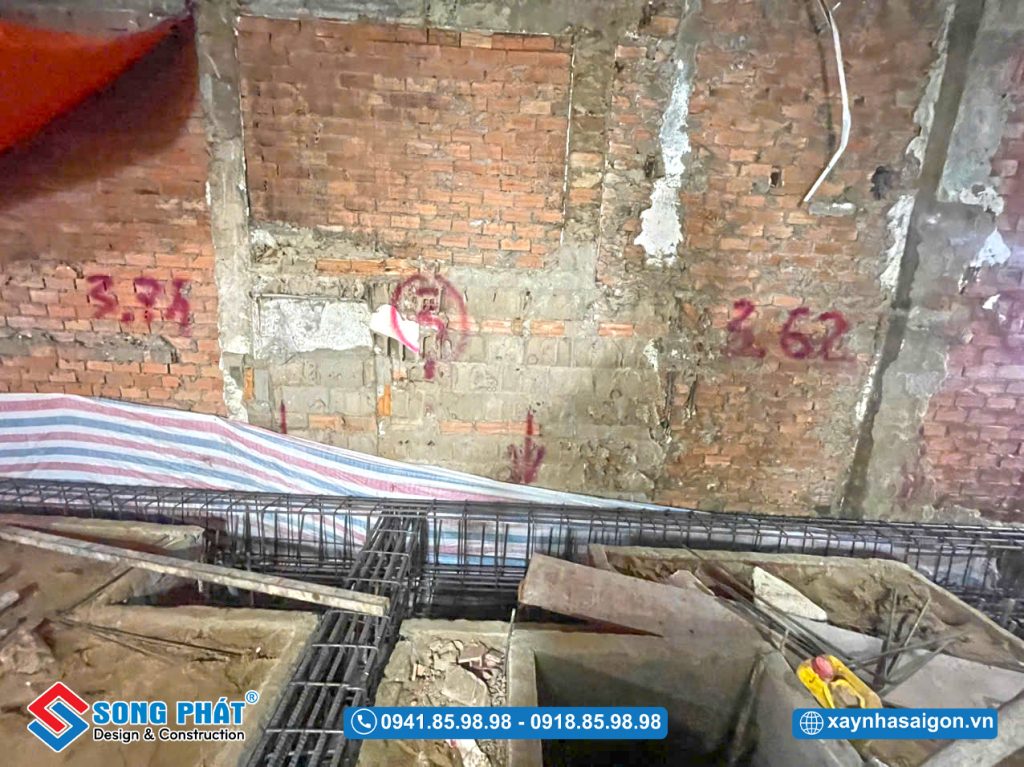 08/07 Hoàn thiện đi thép giằng móng 