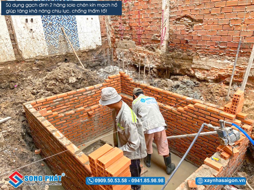 24/03 Xây tô hầm tự hoại