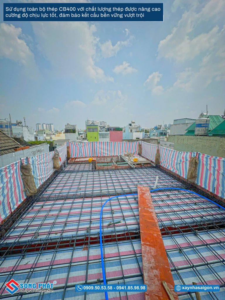 10/03 Hoàn thiện đi thép sàn sân thượng 