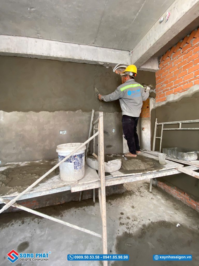 21/04 Tô tường trong nhà lầu 2 