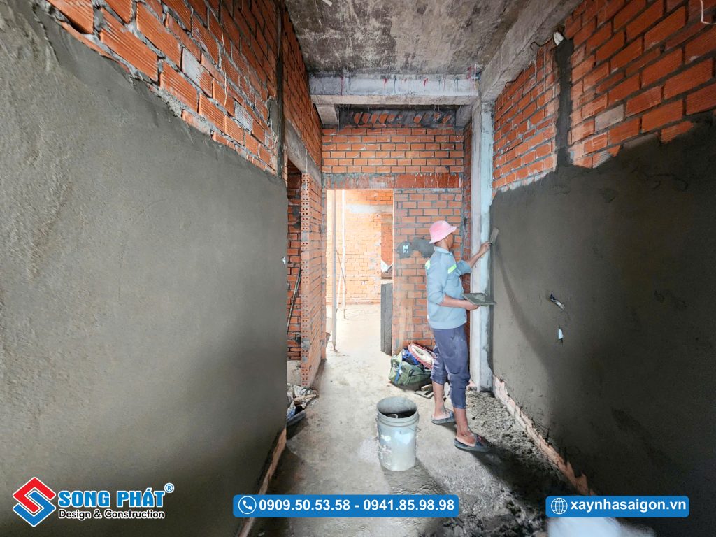 30/05 Tô tường lầu 2 
