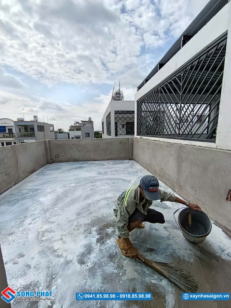 31/07 Quét chống thấm sân thượng 