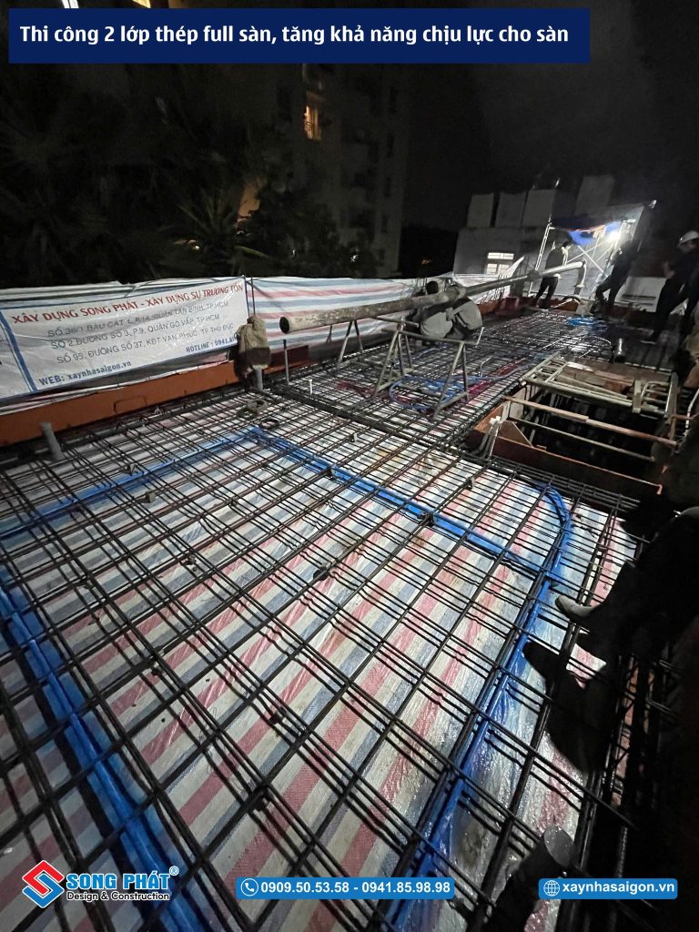 01/03 Hoàn thiện đi thép sàn sân thượng 