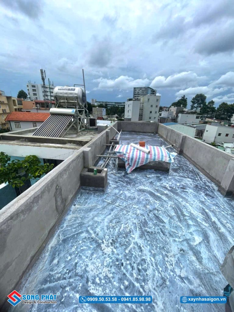 11/06 Chống thấm sàn mái nước 2