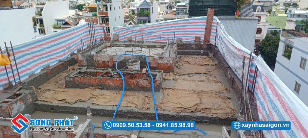 Bao che - tưới ẩm bảo dưỡng bê tông sàn 