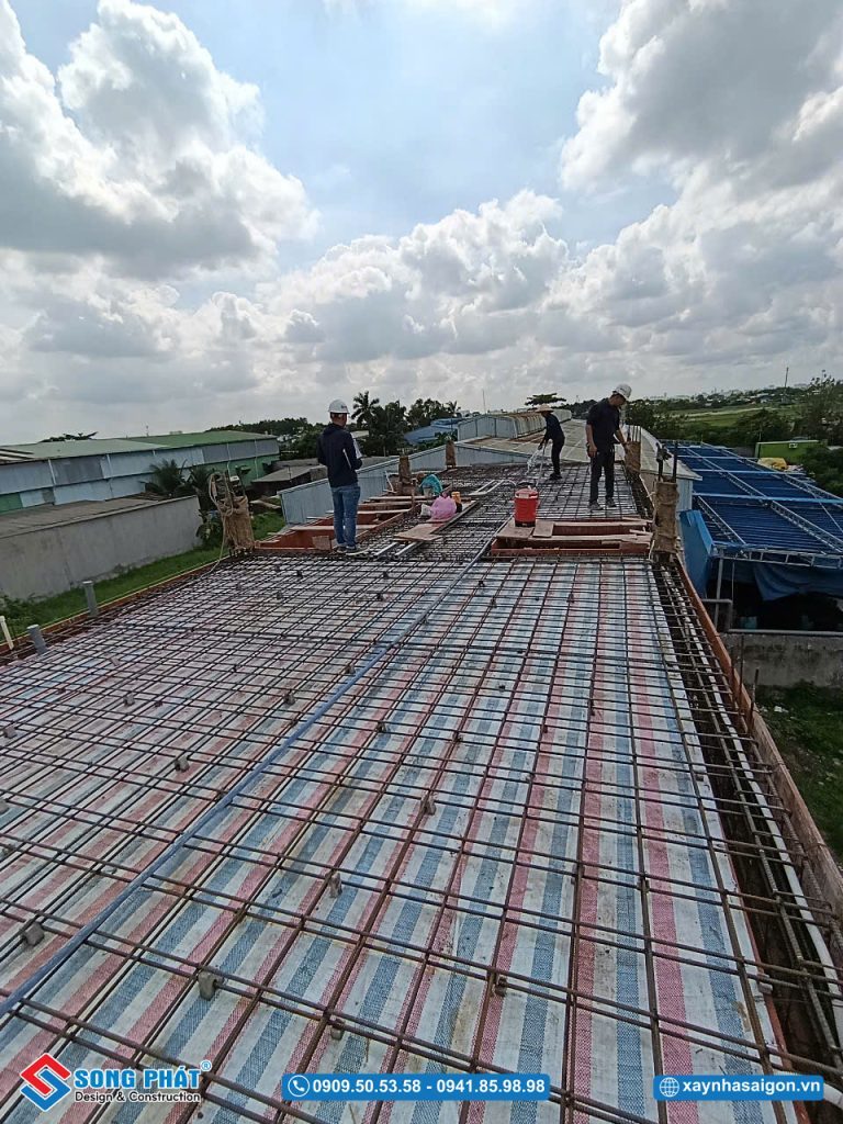 27/05 Hoàn thiện đi thép dầm sàn lầu 2