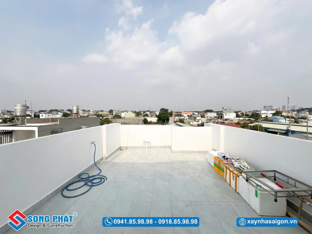 Sân thượng rộng rãi, tối ưu cho nhiều mục đích sử dụng.