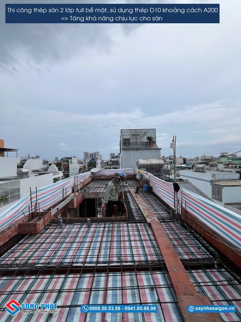 05/06 Hoàn thiện đi thép sàn sân thượng