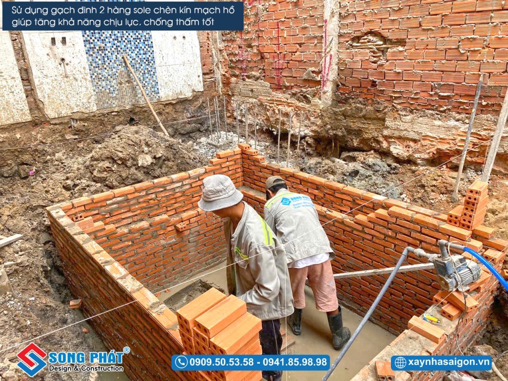 24/03 Xây tô hầm tự hoại