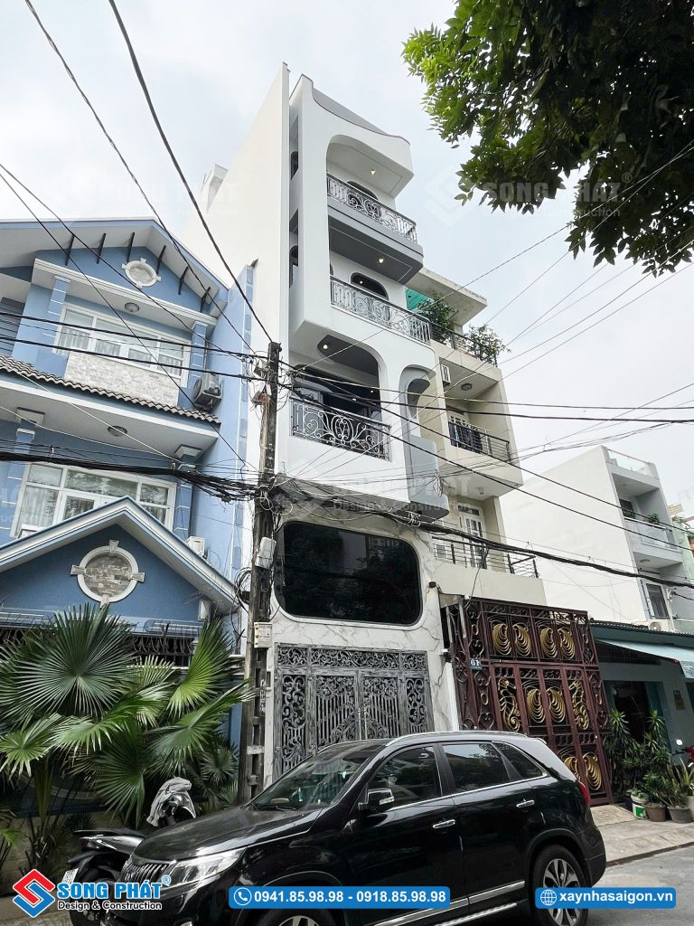 Phong cách mặt tiền được thiết kế đơn giản nhưng vẫn tinh tế