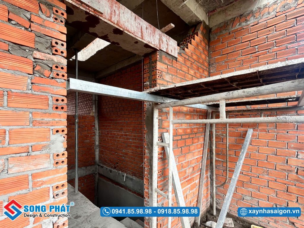 30/07 Đổ đà cửa lầu 2