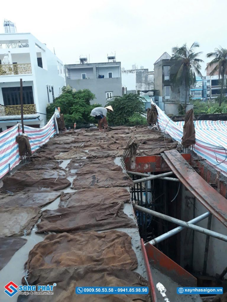 Bao che tưới ẩm bảo dưỡng bê tông sàn