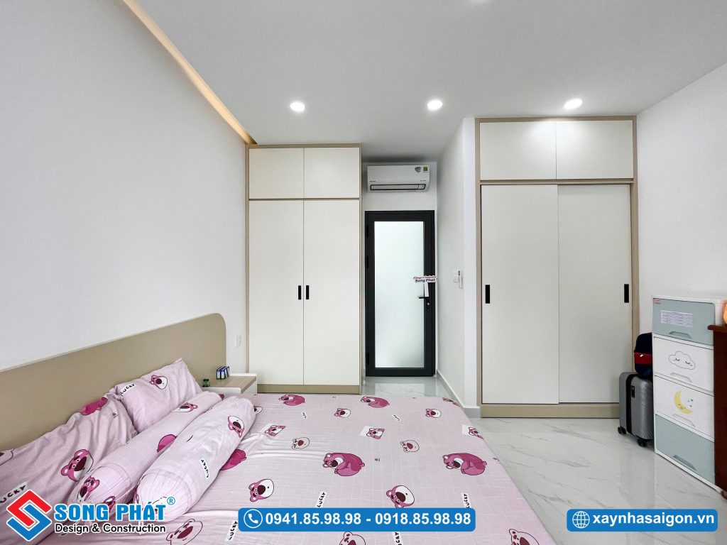 Tủ quần áo kịch trần tiện nghi