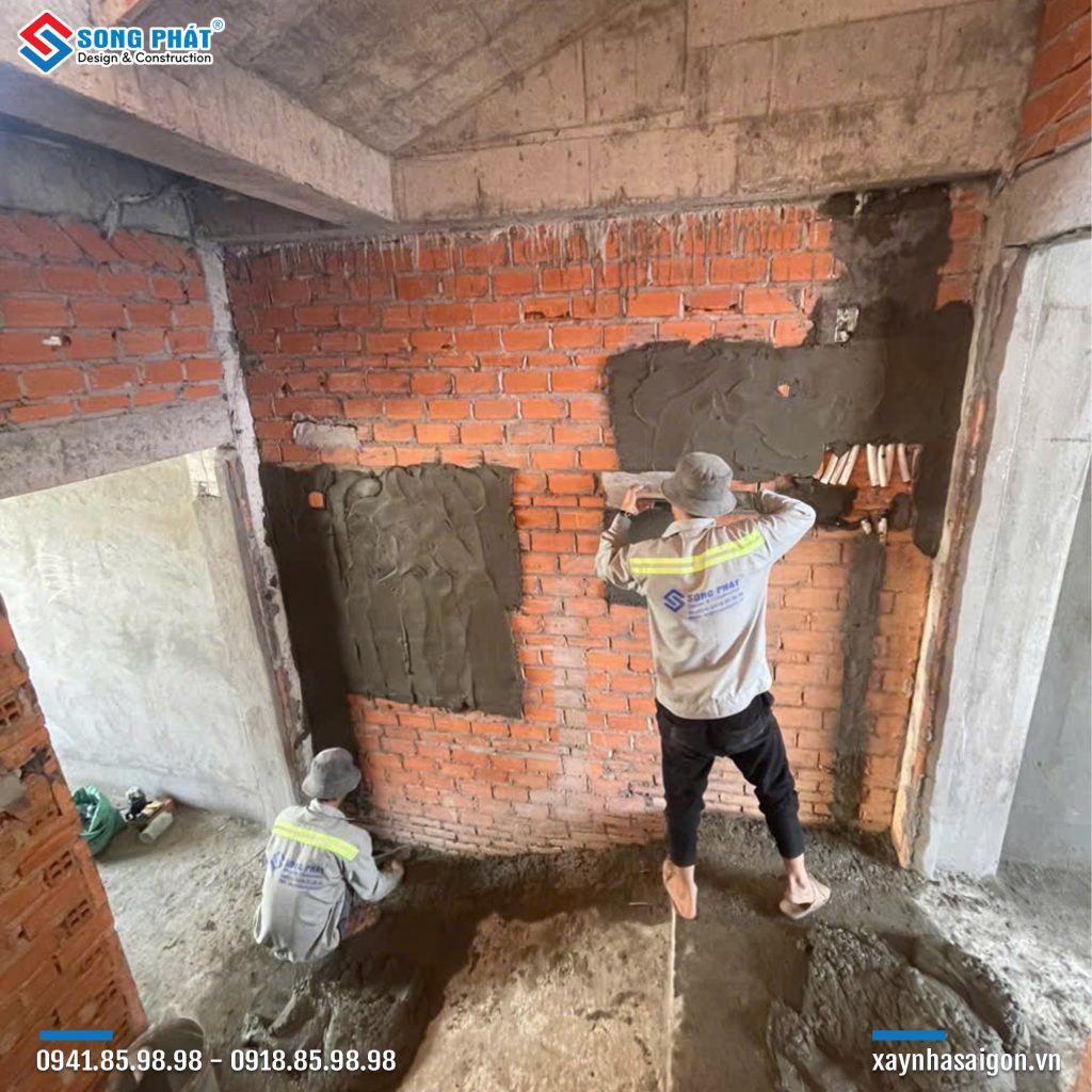 22/09 Tô tường lầu 2