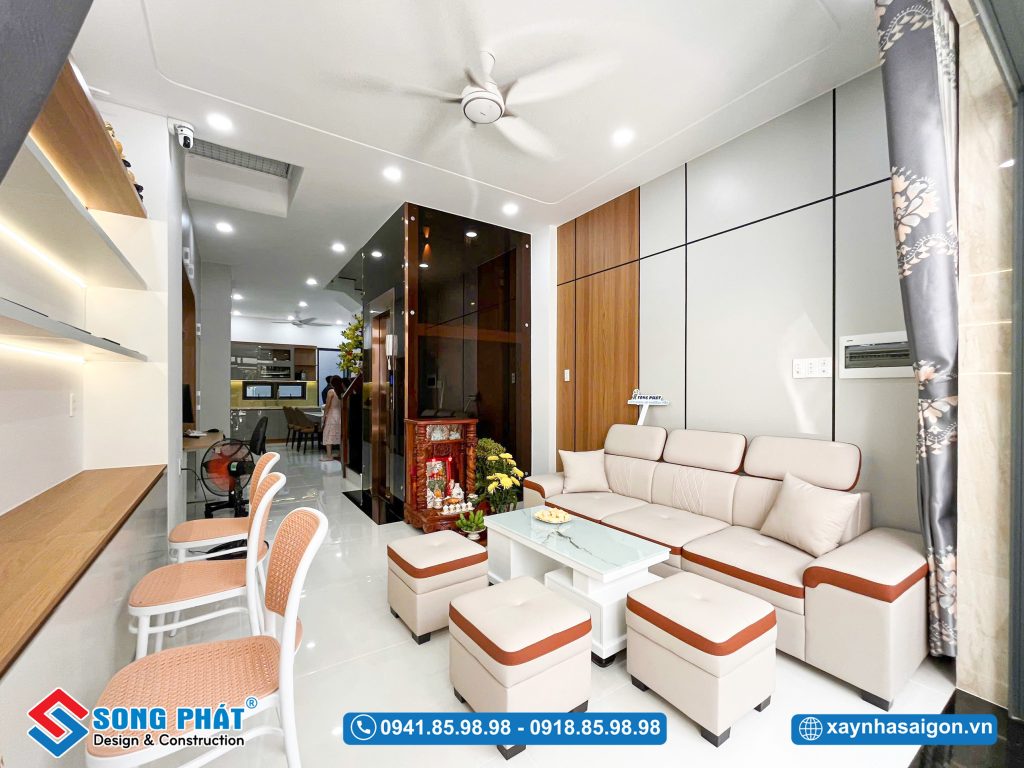 Không gian phù hợp cho tiếp khách và sinh hoạt chung.