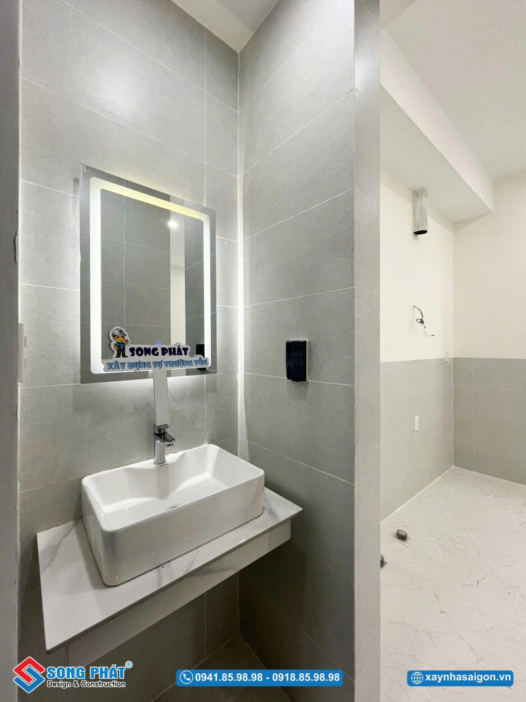 Kính với hiệu ứng đèn LED tăng tính thẩm mỹ