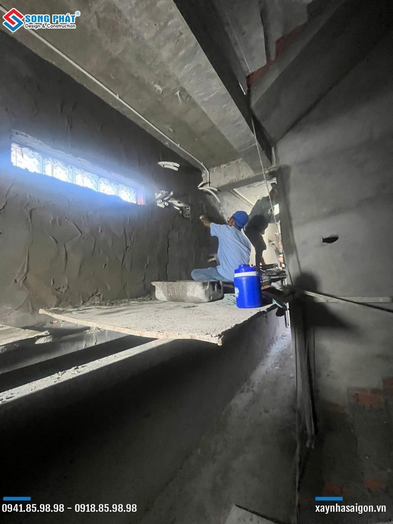 09/10 Tô tường lầu 1