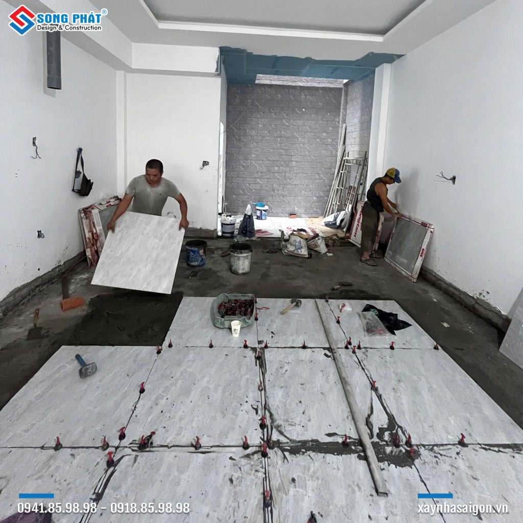 25/10 Lát gạch nền trệt