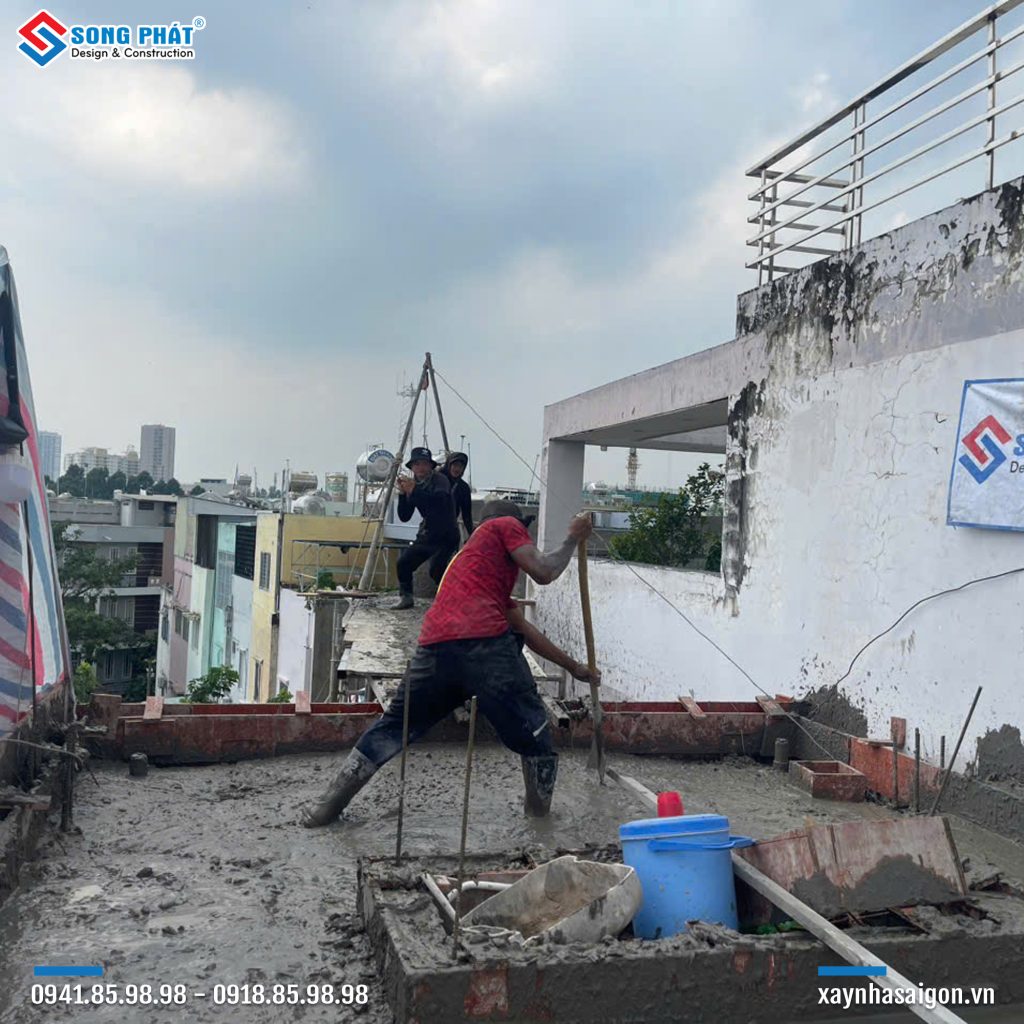 Cất nóc sàn mái