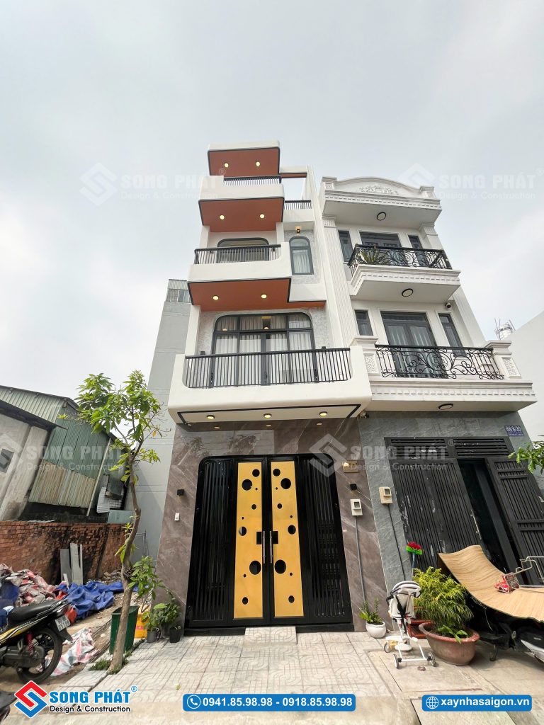 Hình khối đơn giản, tỷ lệ hài hòa với nhà phố 4x13m.