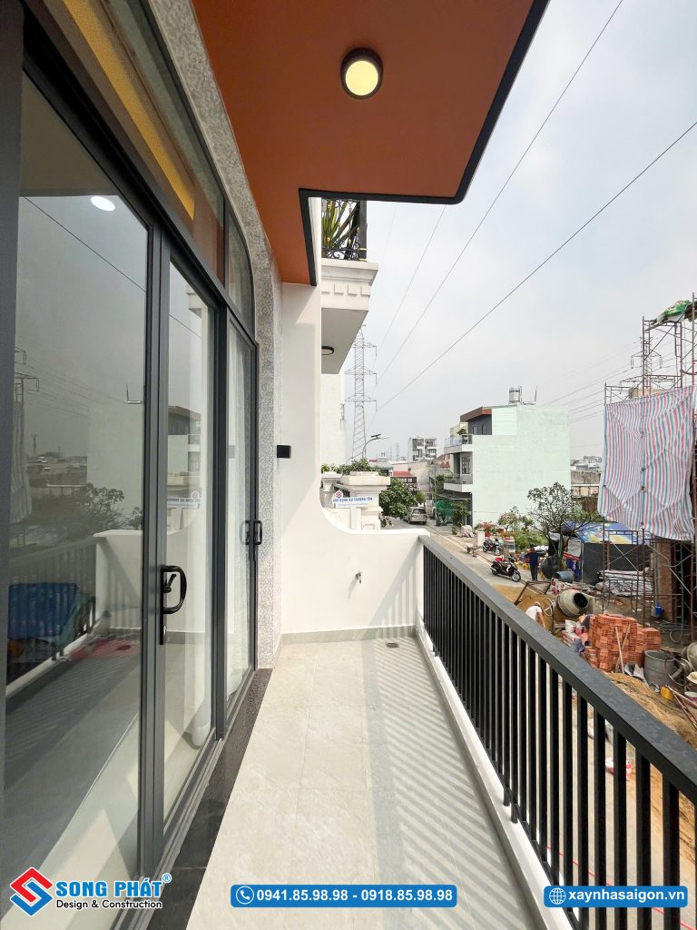 Ban công được chừa đúng mật độ xây dựng quy định