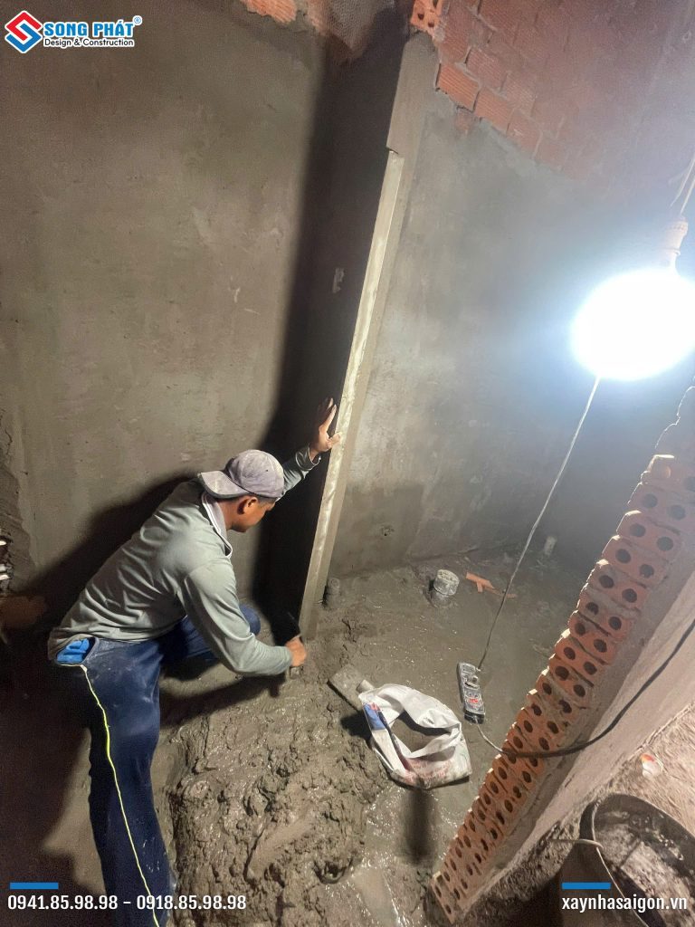 20/11 Tô nhà vệ sinh lầu 3