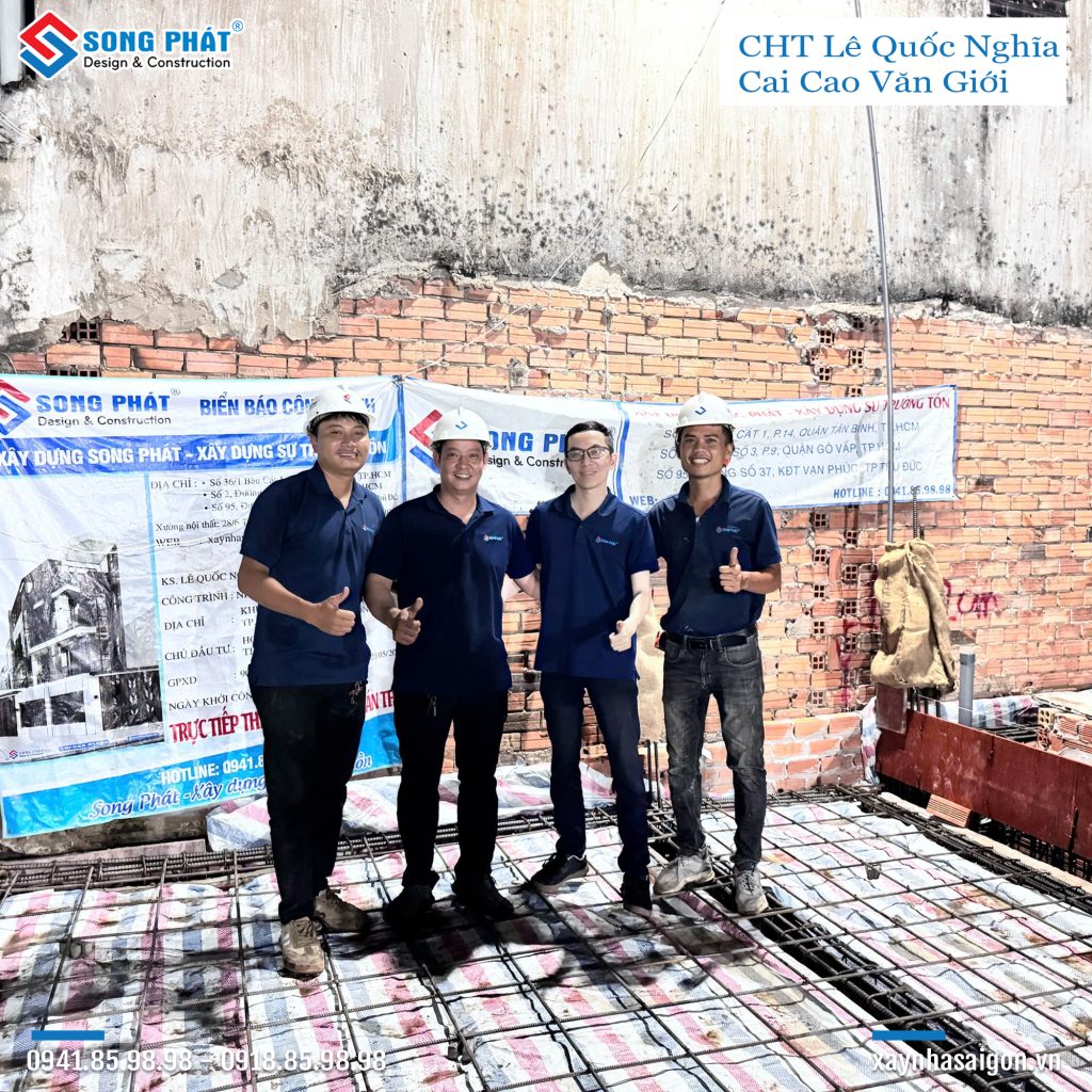 Đội ngũ Song Phát nghiệm thu thép sàn, giám sát quá trình đổ bê tông