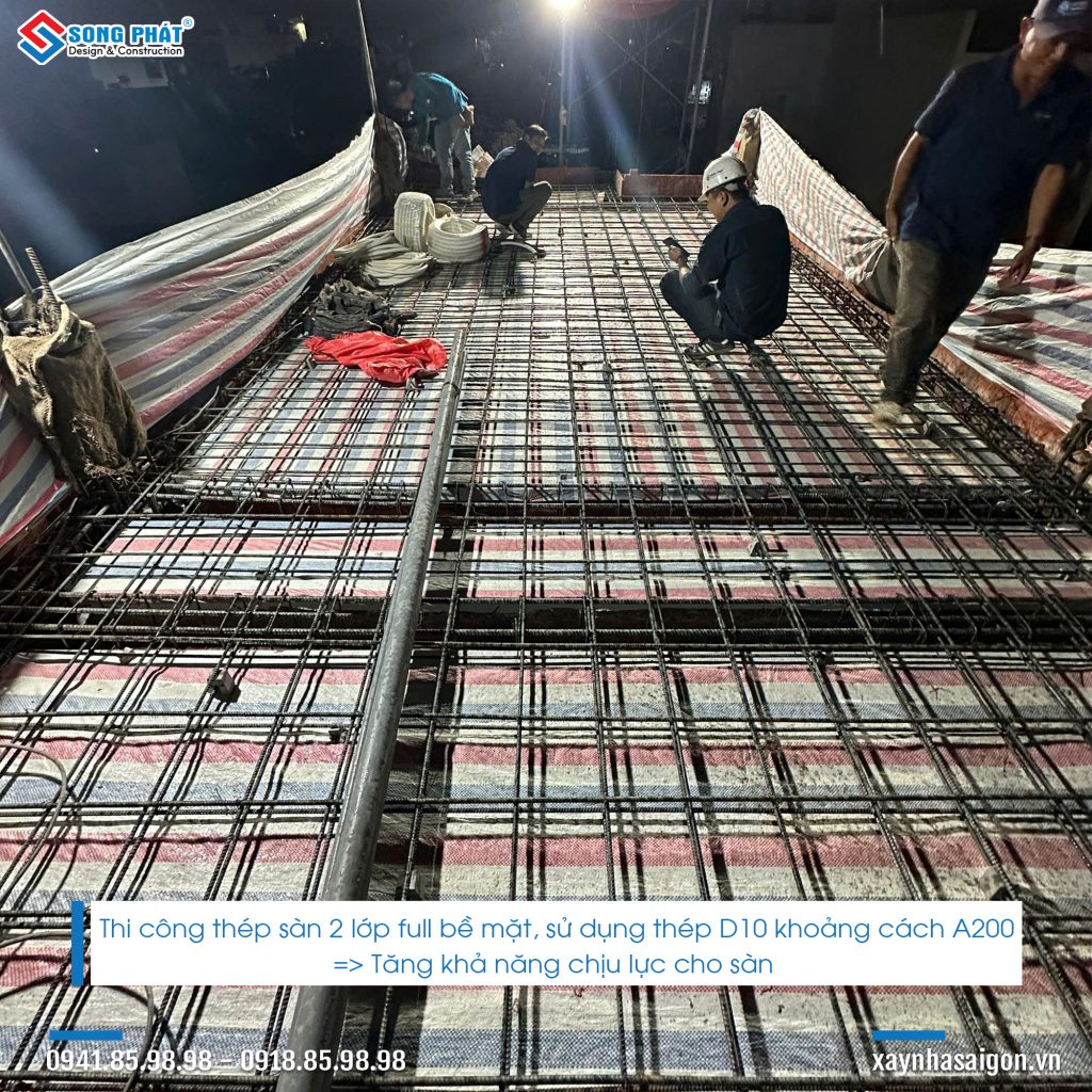 04/09 Hoàn thiện đi thép sàn sân thượng