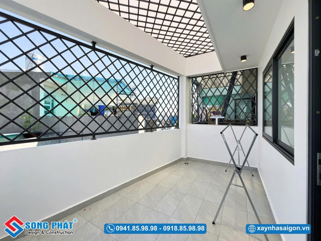 Thiết kế sân thượng đảm bảo an toàn sử dụng, tiện nghi khi sử dụng làm không gian phơi đồ