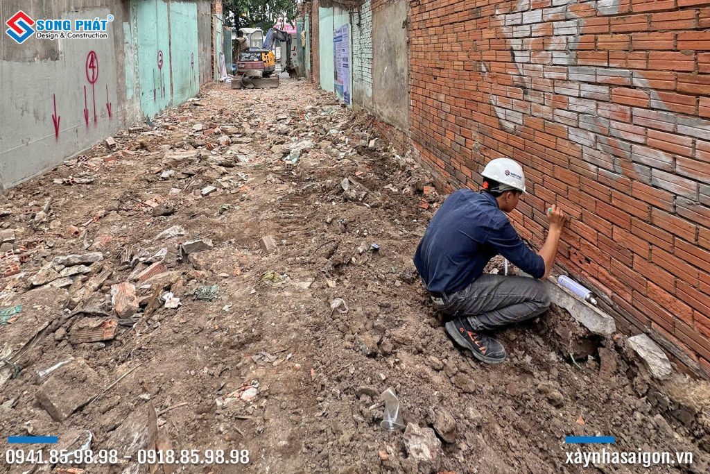 30/07 Kỹ sư Song Phát định vị công trình