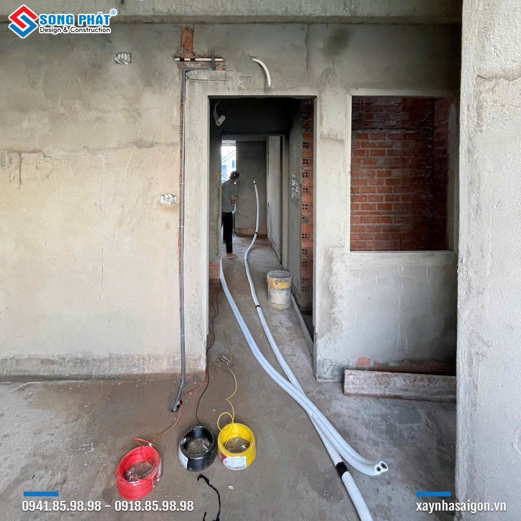 18/08 Thi công ME ống đồng máy lạnh 