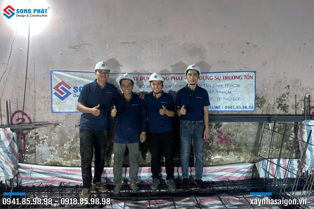 Đội ngũ Song Phát nghiệm thu thép sàn, giám sát quá trình đổ bê tông 
